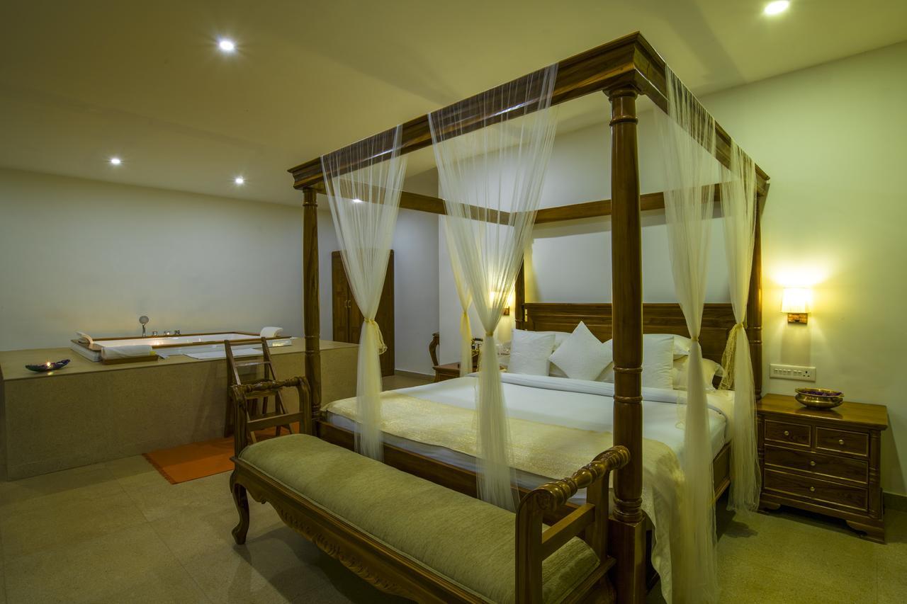 Olive Golden Ridge Resort Chinnakanal エクステリア 写真