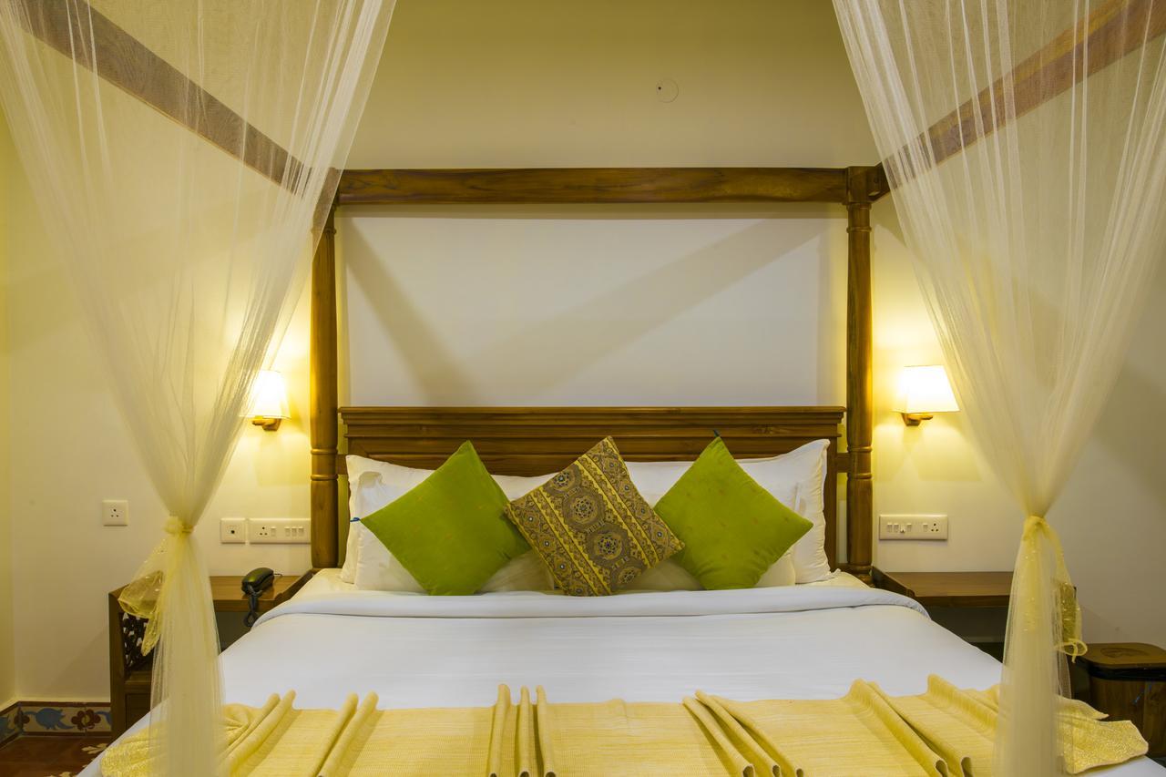 Olive Golden Ridge Resort Chinnakanal エクステリア 写真