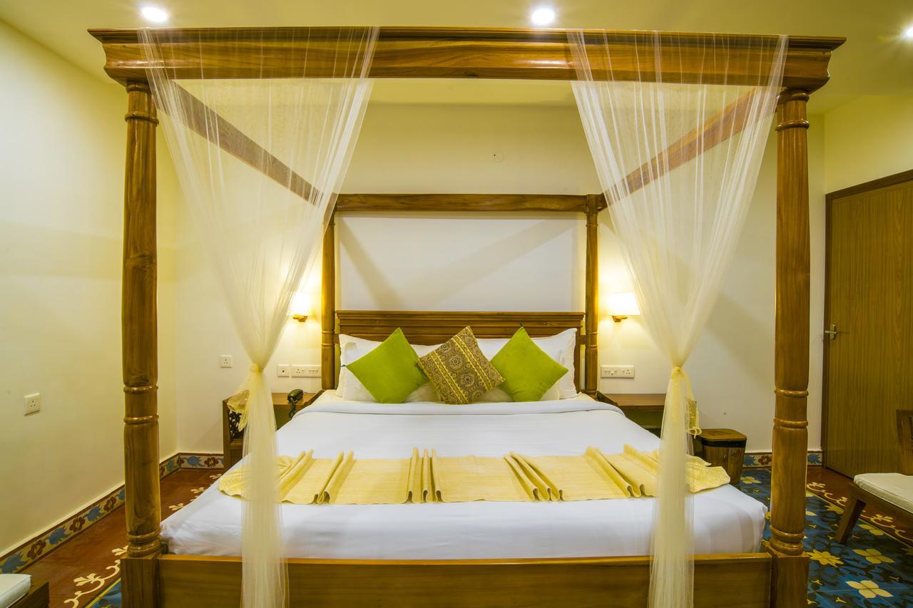 Olive Golden Ridge Resort Chinnakanal エクステリア 写真