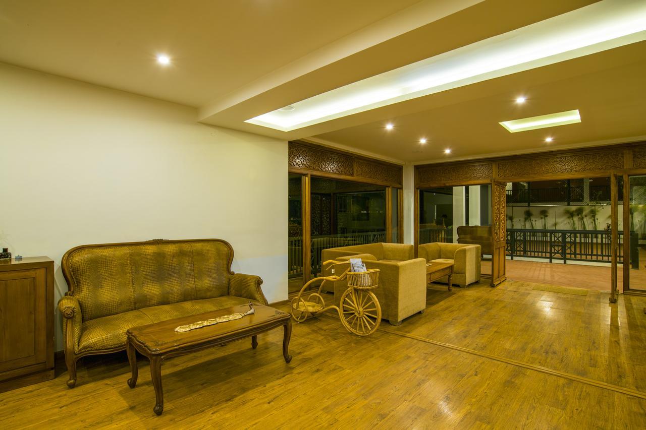 Olive Golden Ridge Resort Chinnakanal エクステリア 写真